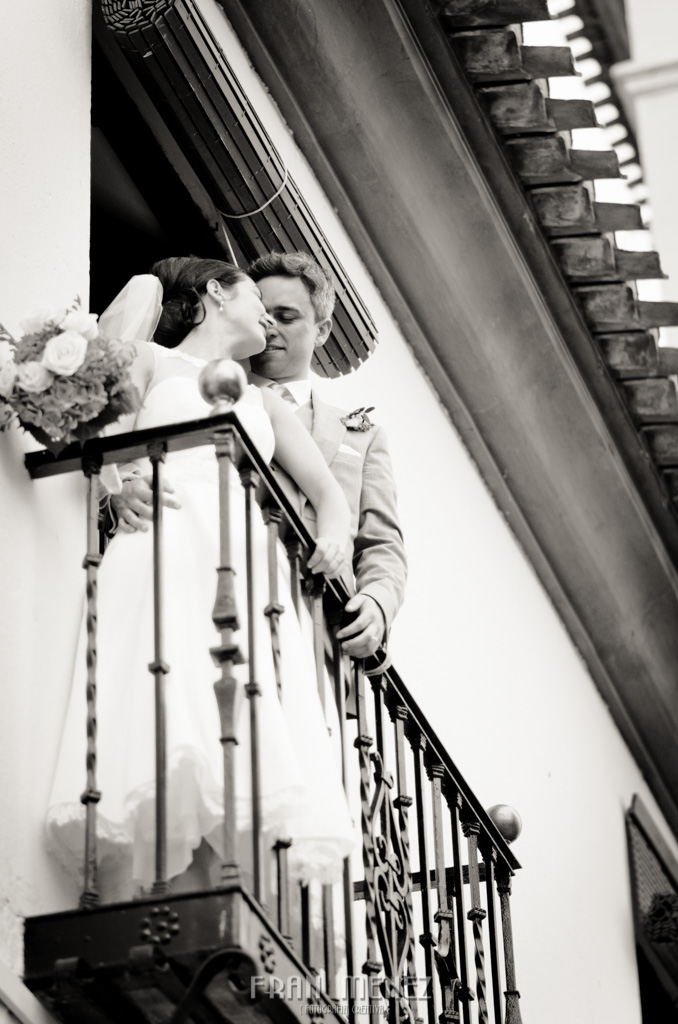 103 Wedding Photographer. Wedding photographer in Granada. Wedding photographer in Otivar. Wedding photographer in Spain. Wedding photojournalism in Granada. Wedding photojournalism in Spain. Wedding photojournalist in Granada. Palacete de Cazulas
