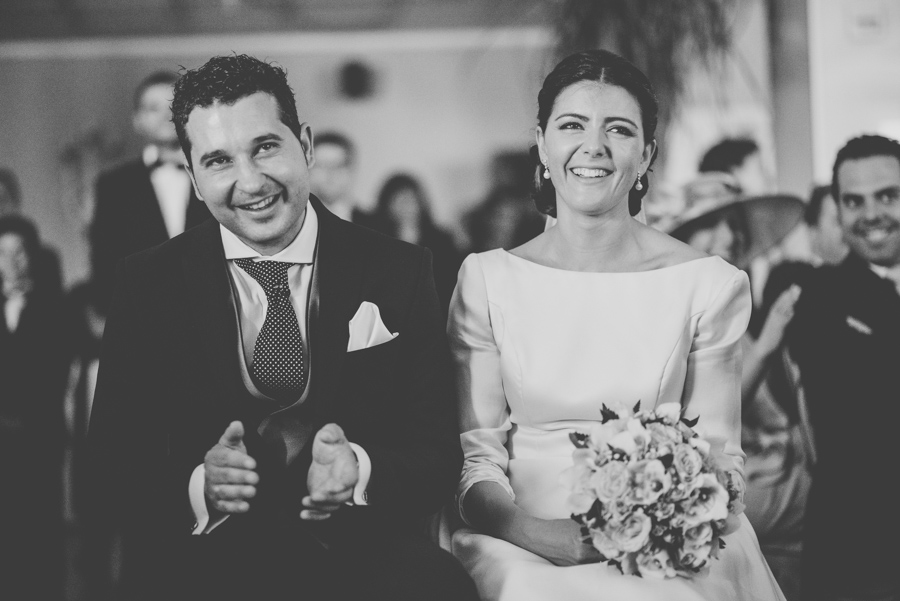 Fran Ménez. Fotógrafo de Bodas en Huescar. Iglesia Santa María La Mayor. Fotografías de Boda Yolanda y Jose 132
