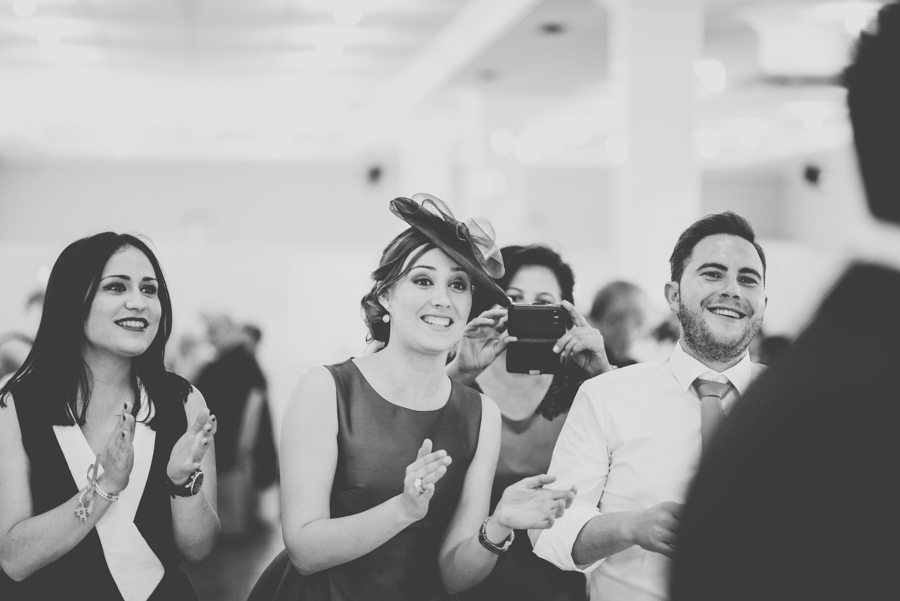 Fran Ménez. Fotógrafo de Bodas en Huescar. Iglesia Santa María La Mayor. Fotografías de Boda Yolanda y Jose 144