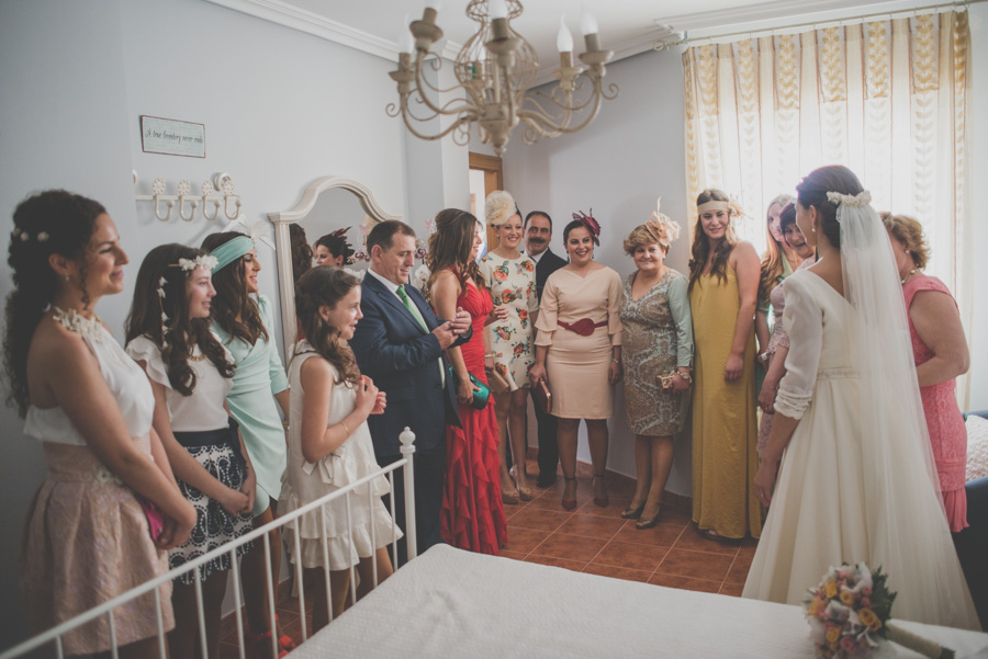 Fran Ménez. Fotógrafo de Bodas en Huescar. Iglesia Santa María La Mayor. Fotografías de Boda Yolanda y Jose 40