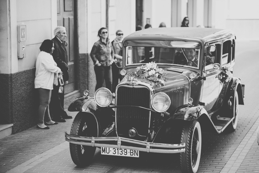 Fran Ménez. Fotógrafo de Bodas en Huescar. Iglesia Santa María La Mayor. Fotografías de Boda Yolanda y Jose 45
