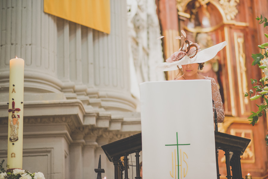 Fran Ménez. Fotógrafo de Bodas en Huescar. Iglesia Santa María La Mayor. Fotografías de Boda Yolanda y Jose 61