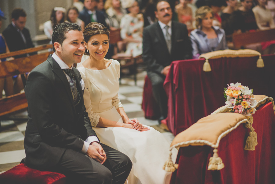 Fran Ménez. Fotógrafo de Bodas en Huescar. Iglesia Santa María La Mayor. Fotografías de Boda Yolanda y Jose 63