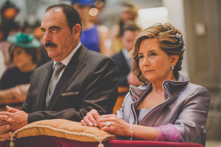 Fran Ménez. Fotógrafo de Bodas en Huescar. Iglesia Santa María La Mayor. Fotografías de Boda Yolanda y Jose 72
