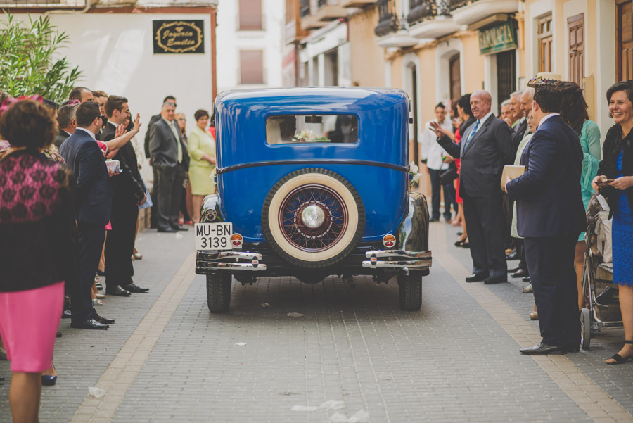 Fran Ménez. Fotógrafo de Bodas en Huescar. Iglesia Santa María La Mayor. Fotografías de Boda Yolanda y Jose 99