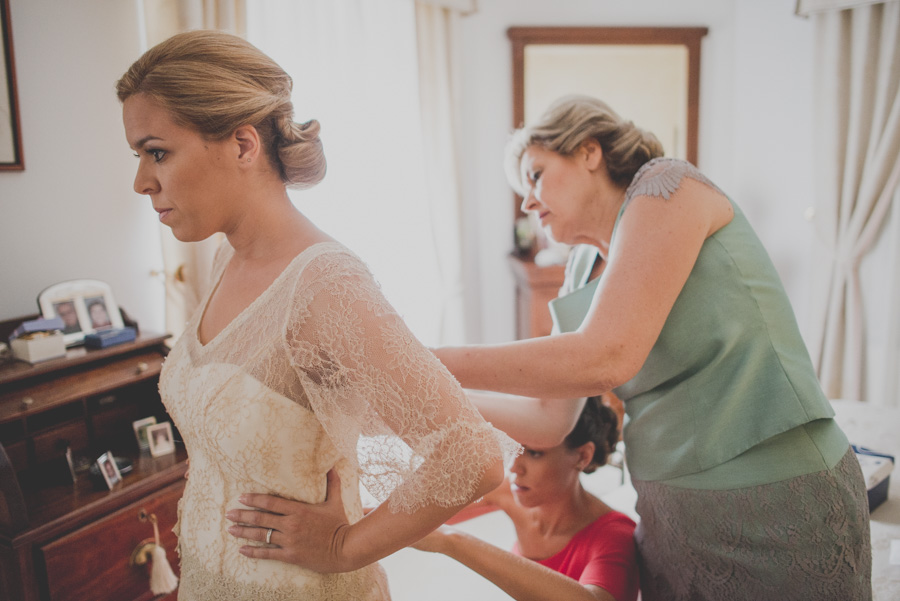 Isa y Justo. Boda en Santuario Virgen del Saliente. Velez Rubio, velez Blanco, Albox y Vera. Fotografo de Bodas 10