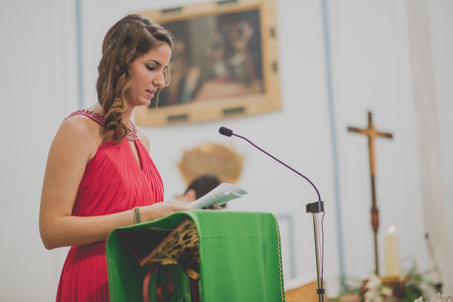 Isa y Justo. Boda en Santuario Virgen del Saliente. Velez Rubio, velez Blanco, Albox y Vera. Fotografo de Bodas 31