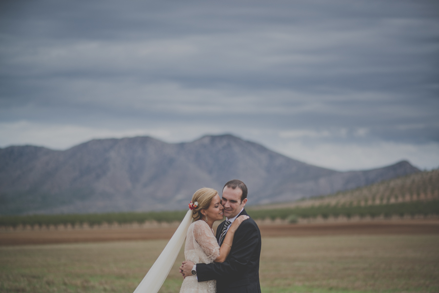 Isa y Justo. Boda en Santuario Virgen del Saliente. Velez Rubio, velez Blanco, Albox y Vera. Fotografo de Bodas 55