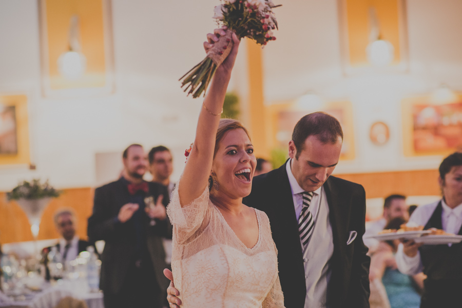 Isa y Justo. Boda en Santuario Virgen del Saliente. Velez Rubio, velez Blanco, Albox y Vera. Fotografo de Bodas 72