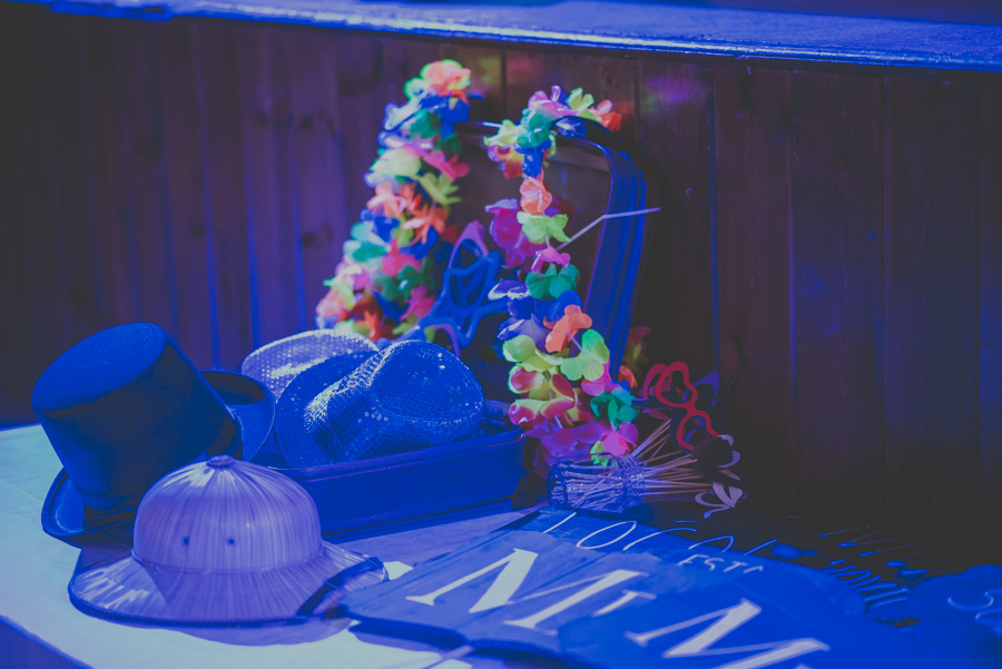 Isa y Justo. Boda en Santuario Virgen del Saliente. Velez Rubio, velez Blanco, Albox y Vera. Fotografo de Bodas 84