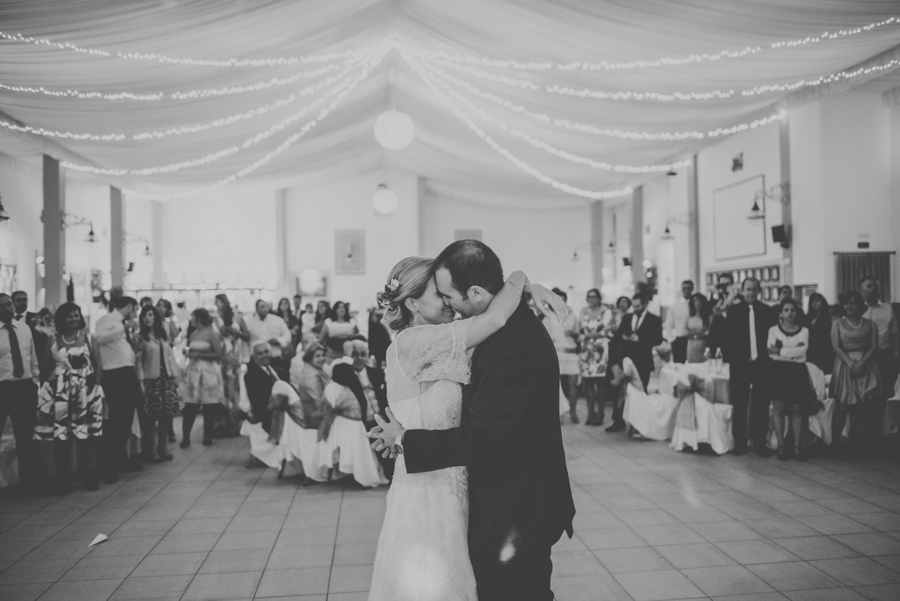 Isa y Justo. Boda en Santuario Virgen del Saliente. Velez Rubio, velez Blanco, Albox y Vera. Fotografo de Bodas 89