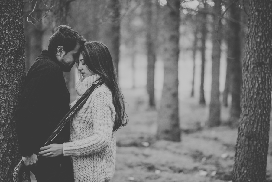 Meritxell y Juanjo. Pre Boda en el Bosque. Fran Menez Reportajes de Boda Granada 24