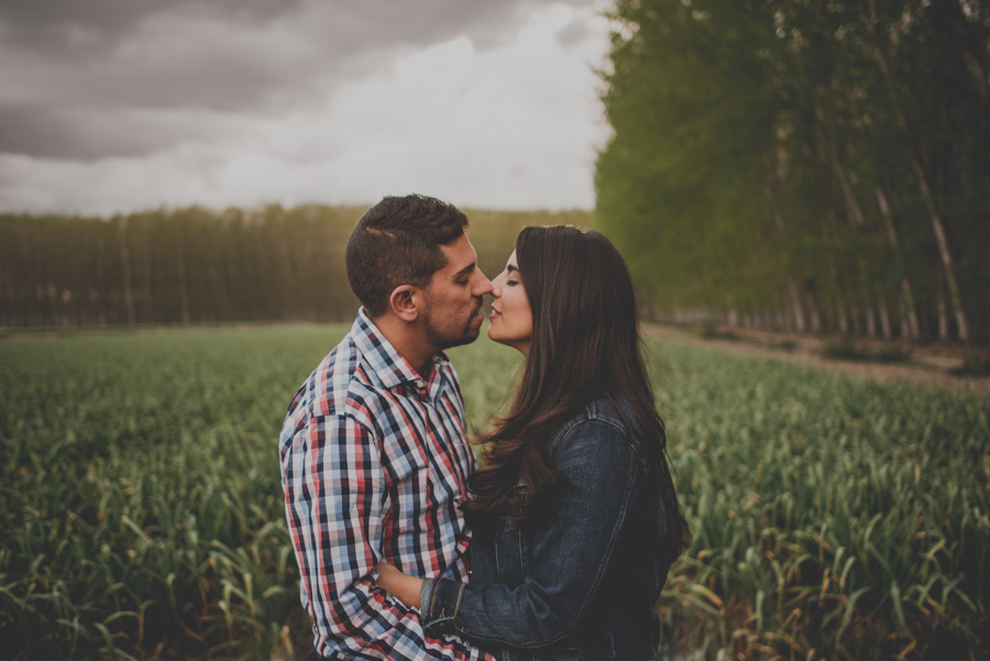 Pre Boda Marina y Angel. Fran Ménez Fotógrafo de Bodas en Granada. Reportajes Naturales 14