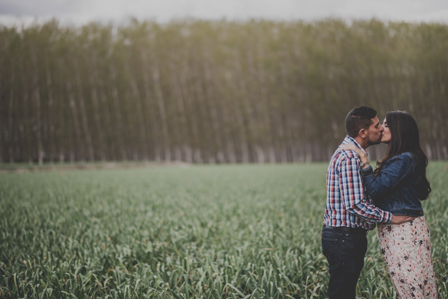 Pre Boda Marina y Angel. Fran Ménez Fotógrafo de Bodas en Granada. Reportajes Naturales 7