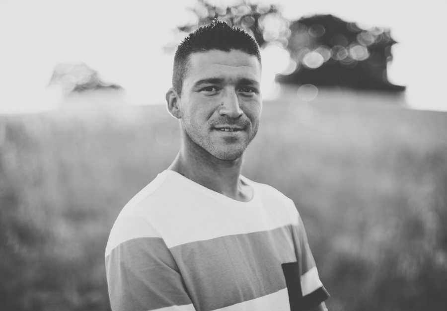 Marina y Dani. Fotografias de Pre Boda en el campo. Fran Menez Fotografo de Bodas 24