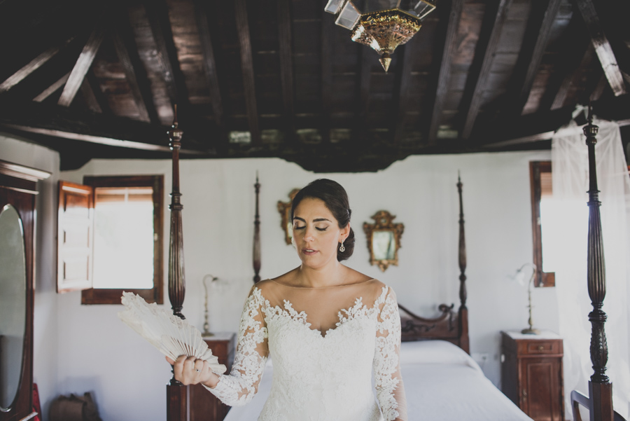 boda-en-iglesia-san-pedro-y-san-pablo-boda-en-el-carmen-de-los-chapiteles-angel-y-marina-10