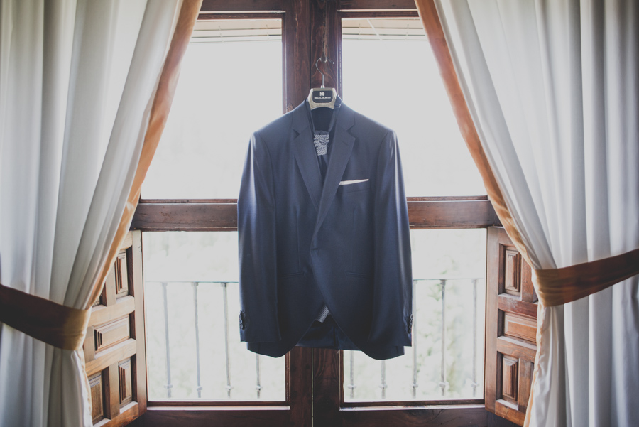 boda-en-iglesia-san-pedro-y-san-pablo-boda-en-el-carmen-de-los-chapiteles-angel-y-marina-11