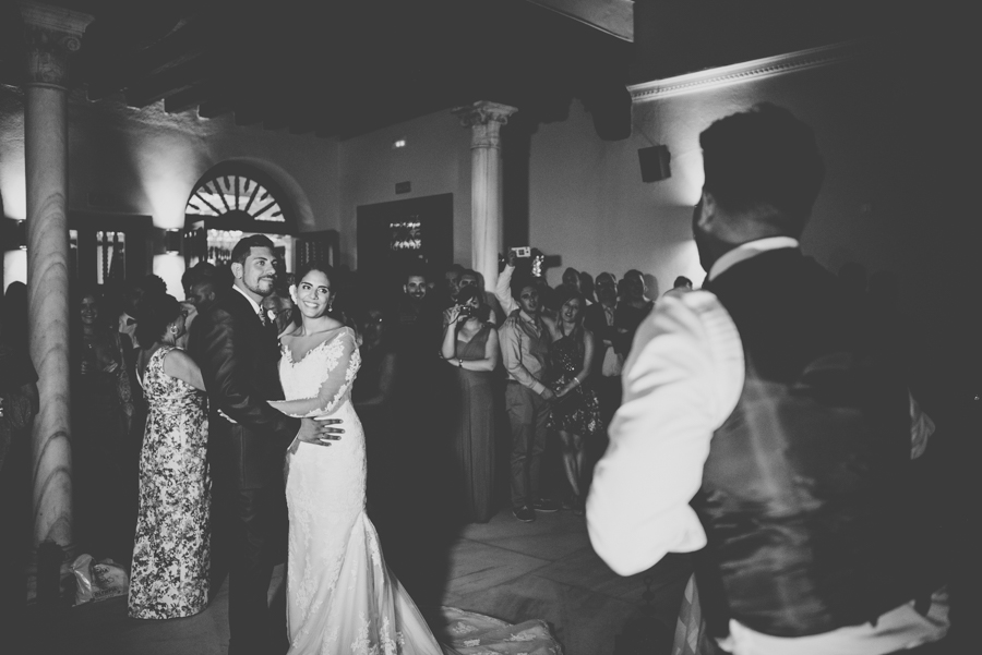 boda-en-iglesia-san-pedro-y-san-pablo-boda-en-el-carmen-de-los-chapiteles-angel-y-marina-119