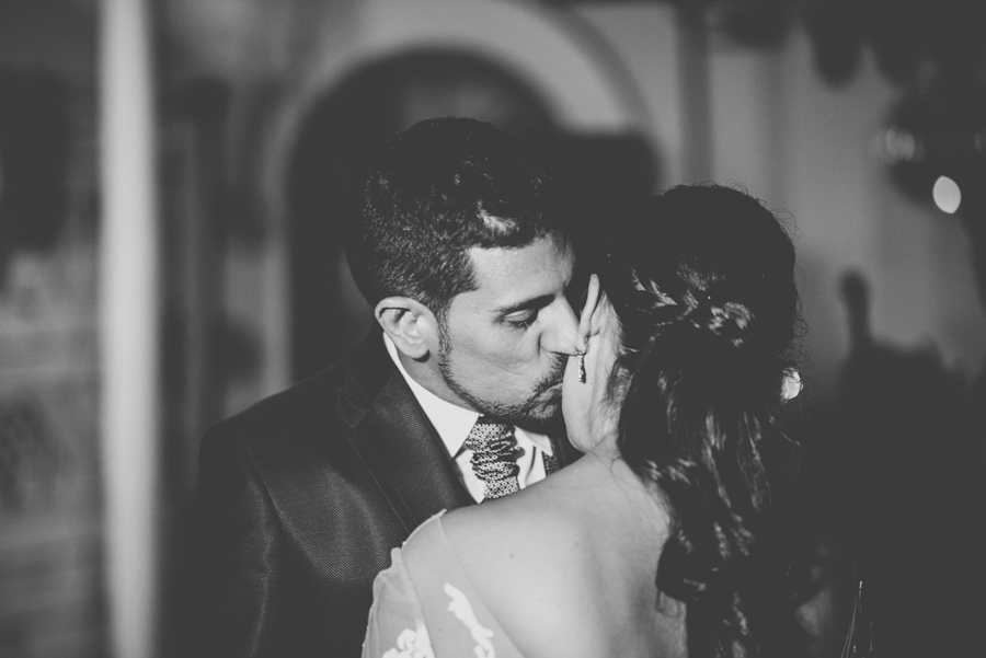 boda-en-iglesia-san-pedro-y-san-pablo-boda-en-el-carmen-de-los-chapiteles-angel-y-marina-121