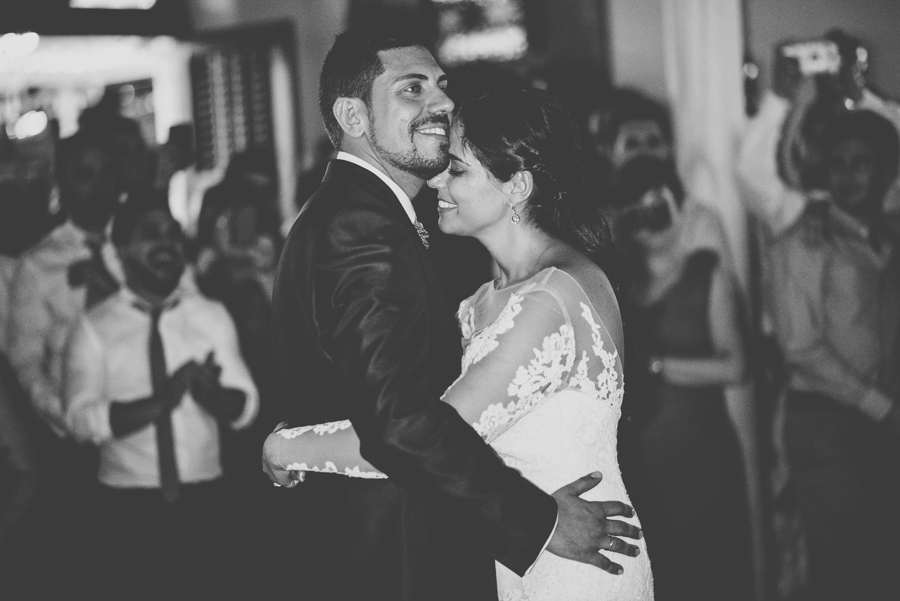 boda-en-iglesia-san-pedro-y-san-pablo-boda-en-el-carmen-de-los-chapiteles-angel-y-marina-123