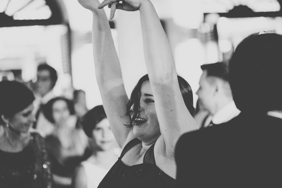 boda-en-iglesia-san-pedro-y-san-pablo-boda-en-el-carmen-de-los-chapiteles-angel-y-marina-127