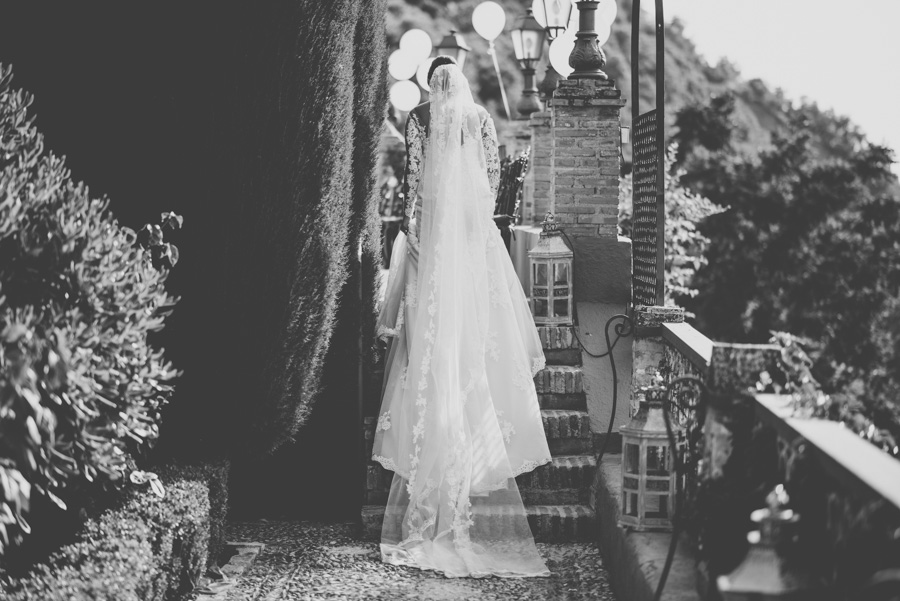 boda-en-iglesia-san-pedro-y-san-pablo-boda-en-el-carmen-de-los-chapiteles-angel-y-marina-53