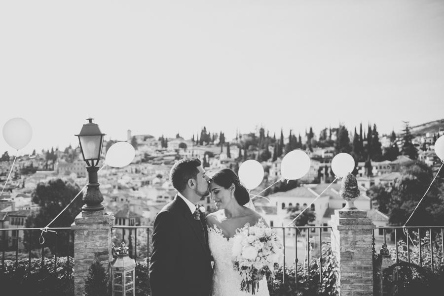 boda-en-iglesia-san-pedro-y-san-pablo-boda-en-el-carmen-de-los-chapiteles-angel-y-marina-57