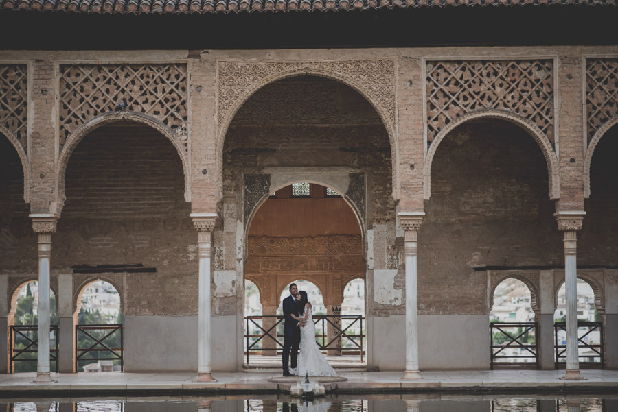 Sesión de post boda en la Alhambra de Granada. Reportaje post boda en Granada, por Fran Ménez Fotógrafo.