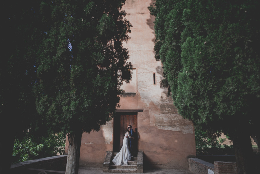 Sesión de post boda en la Alhambra de Granada. Reportaje post boda en Granada, por Fran Ménez Fotógrafo.