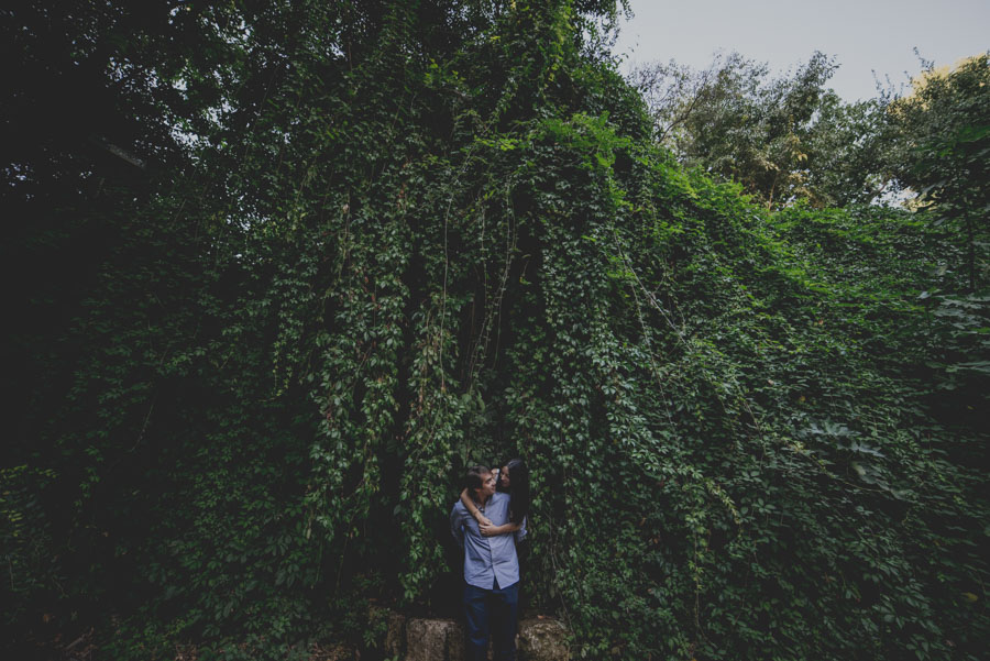 pre-boda-en-la-alhambra-fotografo-granada-fran-menez-ana-y-javi-3