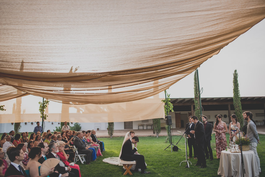 Boda en el Cortijo de Enmedio. Fotografias de Boda en el Cortijo de Enmedio. Fátima y Antonio. Fran Menez Fotógrafo de Bodas en Granada