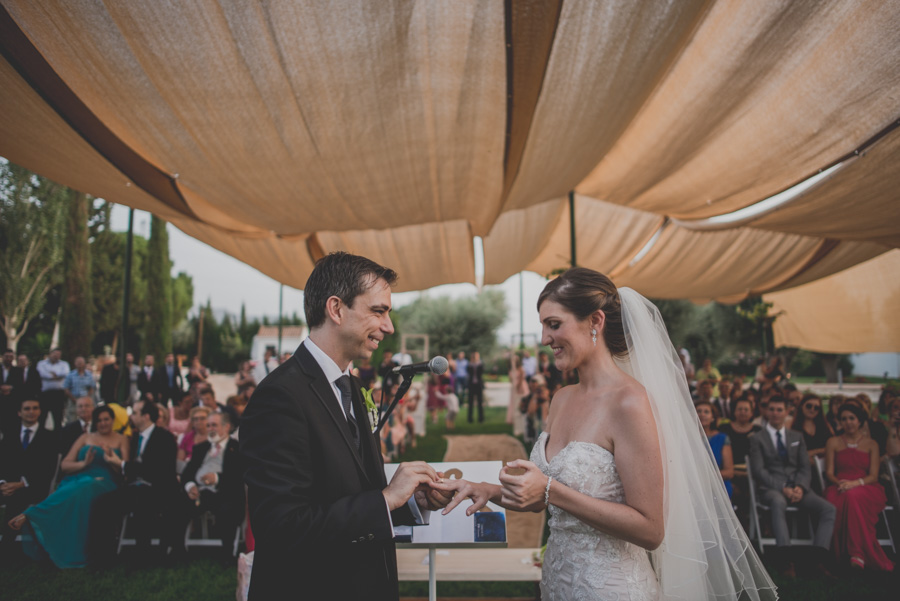 Boda en el Cortijo de Enmedio. Fotografias de Boda en el Cortijo de Enmedio. Fátima y Antonio. Fran Menez Fotógrafo de Bodas en Granada