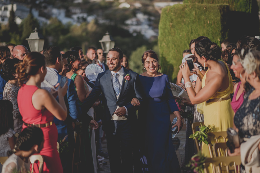 Fotografias de Boda en el Carmen de los Chapiteles. Fran Ménez Fotógrafo de Bodas en Granada. Boda de Lola y Jose