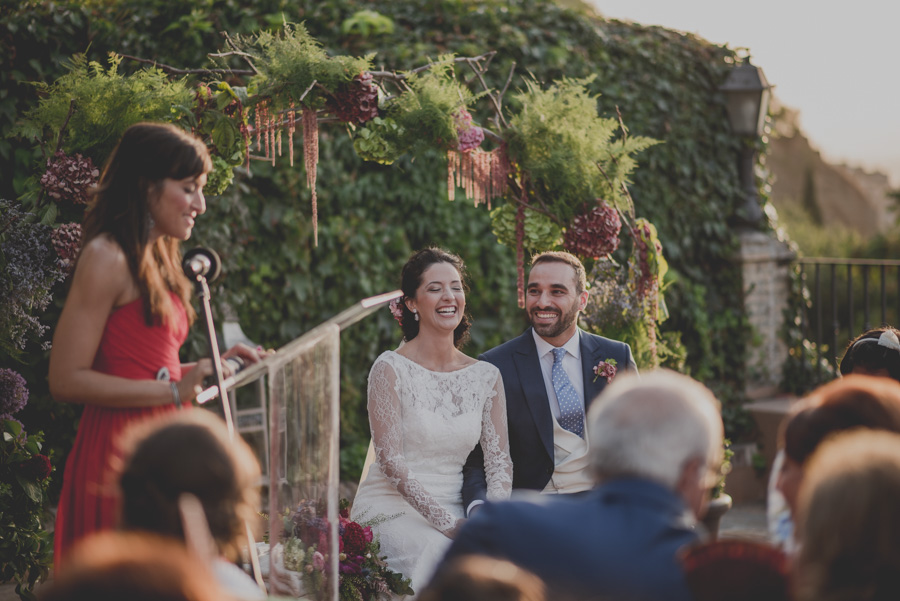 Fotografias de Boda en el Carmen de los Chapiteles. Fran Ménez Fotógrafo de Bodas en Granada. Boda de Lola y Jose