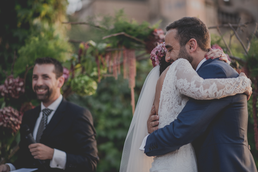 Fotografias de Boda en el Carmen de los Chapiteles. Fran Ménez Fotógrafo de Bodas en Granada. Boda de Lola y Jose