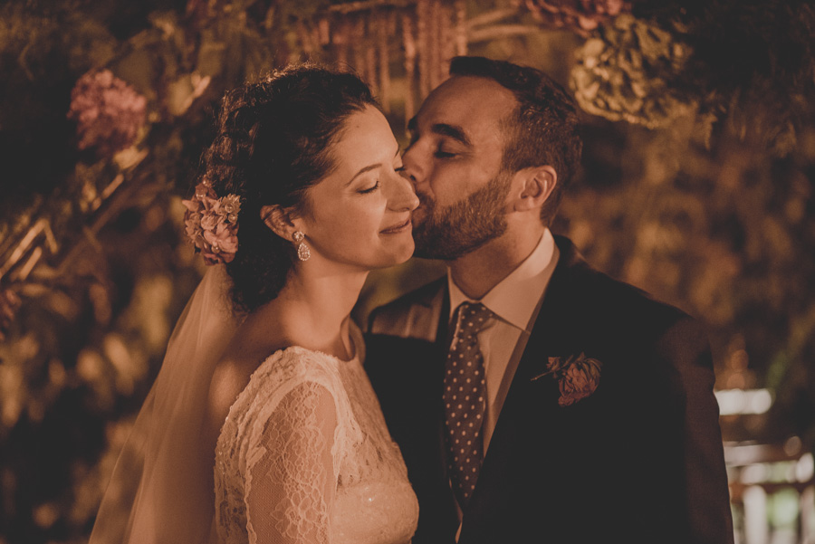 Fotografias de Boda en el Carmen de los Chapiteles. Fran Ménez Fotógrafo de Bodas en Granada. Boda de Lola y Jose