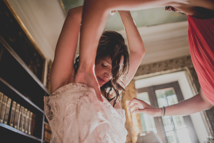 Fotografias de Boda en Iglesia Santa Ana y restaurante La Chumbera, Granada. Fran Ménez