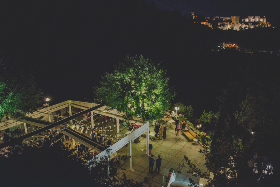 Fotografias de Boda en Iglesia Santa Ana y restaurante La Chumbera, Granada. Fran Ménez