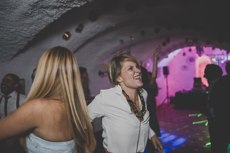 Fotografias de Boda en Iglesia Santa Ana y restaurante La Chumbera, Granada. Fran Ménez