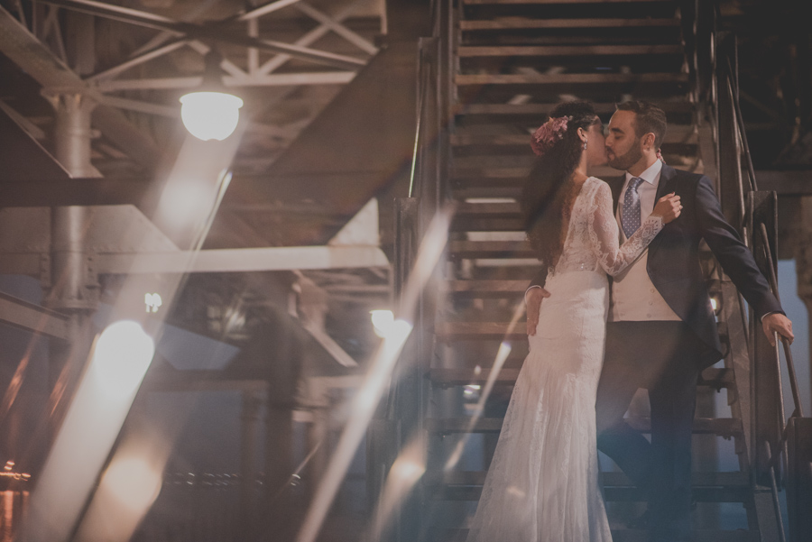 Post Boda en el Muelle del Tinto, Huelva. Fran Ménez fotógrafo de Bodas en Huelva