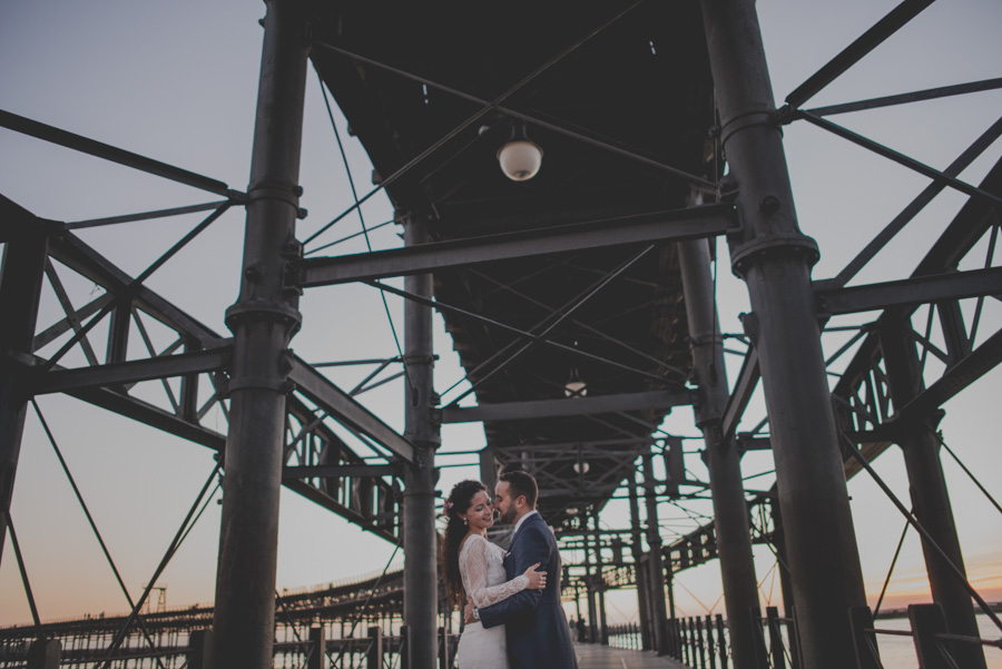 Post Boda en el Muelle del Tinto, Huelva. Fran Ménez fotógrafo de Bodas en Huelva