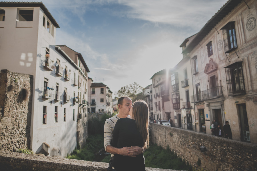 Pre Boda en el Albaicin y Granada. Irene y Peter. Fran Ménez Fotógrafo en Granada 13