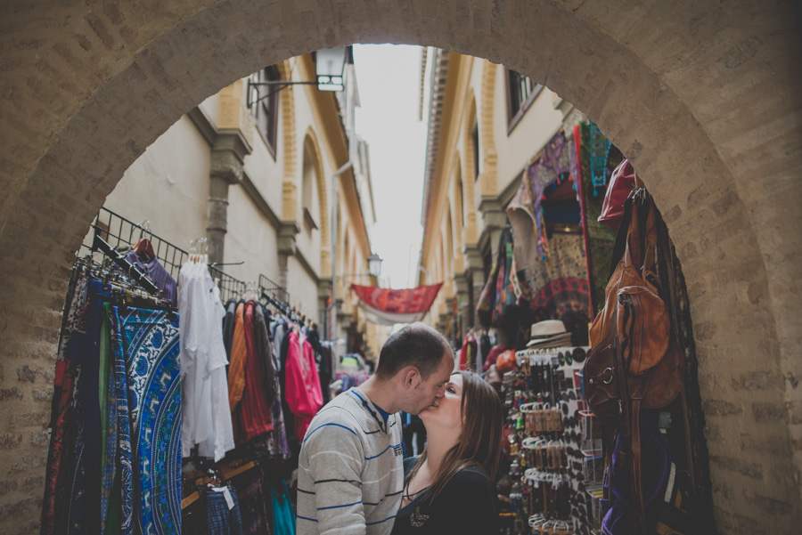 Pre Boda en el Albaicin y Granada. Irene y Peter. Fran Ménez Fotógrafo en Granada 4