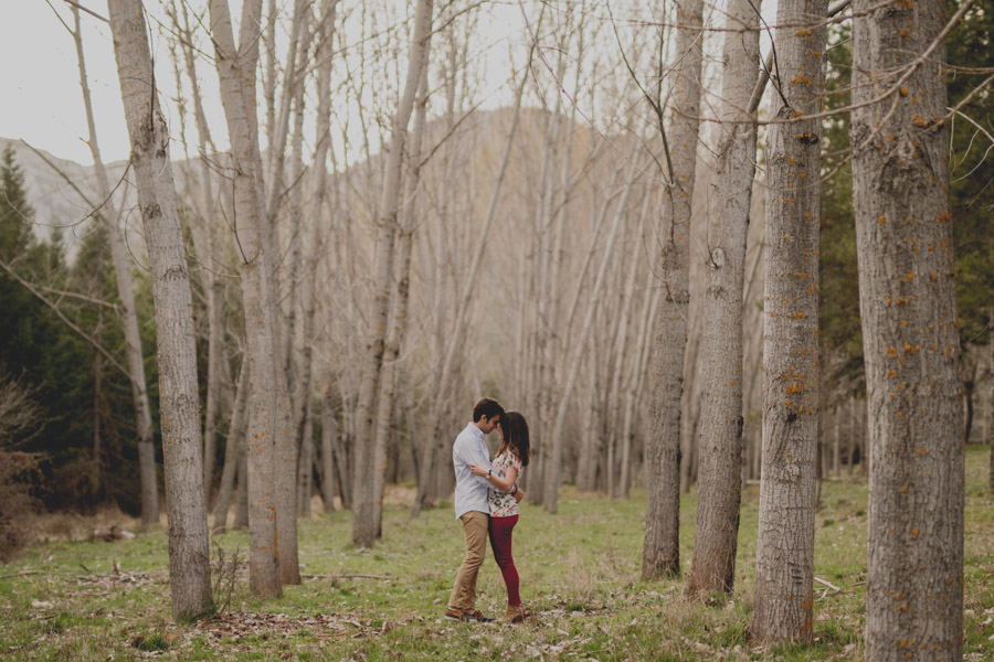 David e Inma. Pre Boda en Primavera en la Sierra de Huetor Santillan. Fran Ménez Fotógrafos de Boda en Granada. 21