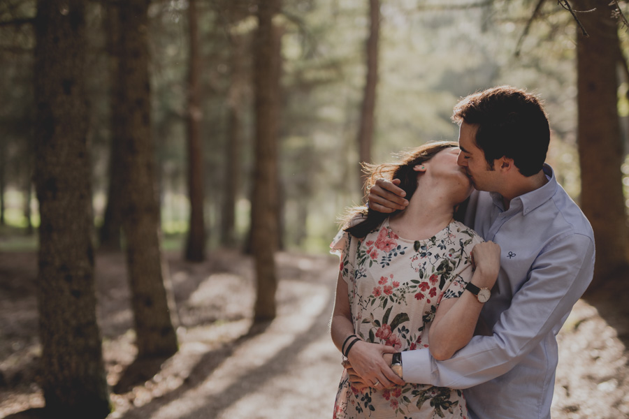 David e Inma. Pre Boda en Primavera en la Sierra de Huetor Santillan. Fran Ménez Fotógrafos de Boda en Granada. 6