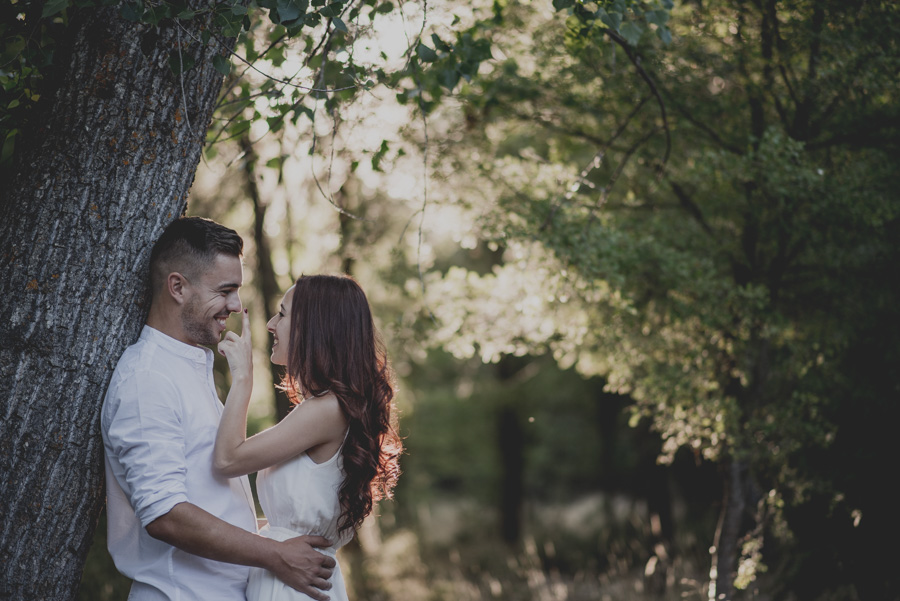 Alicia y Juan. Pre Boda en el Bosque de Huetor Santillan. Fran Ménez Fotografos de Boda 14