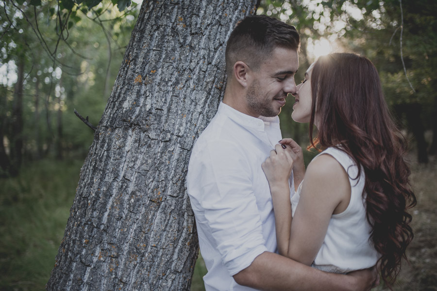 Alicia y Juan. Pre Boda en el Bosque de Huetor Santillan. Fran Ménez Fotografos de Boda 17