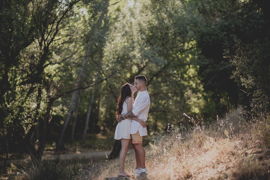 Alicia y Juan. Pre Boda en el Bosque de Huetor Santillan. Fran Ménez Fotografos de Boda 8