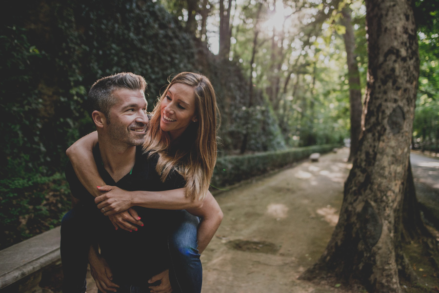 Pre Boda Maria y Nacho. Fotografias de Pre Boda en el Bosque de la Alhambra. Fran Ménez Fotógrafo 10