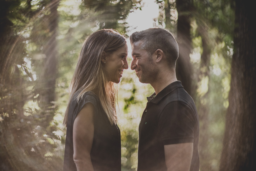 Pre Boda Maria y Nacho. Fotografias de Pre Boda en el Bosque de la Alhambra. Fran Ménez Fotógrafo 12